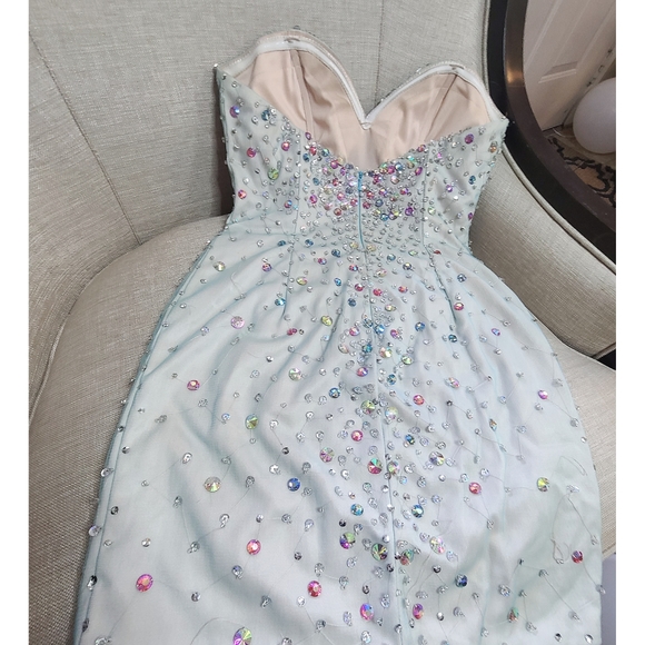 🌟Galaxy Prom Dress 🌟- House of Wu - Picture 14 of 15